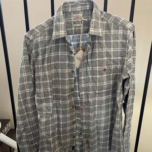 Faherty button down.  Medium